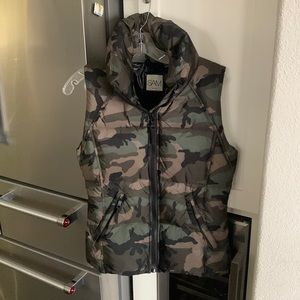 Sam Womens Green Camo Freedom Vest Sz S Olive Camo